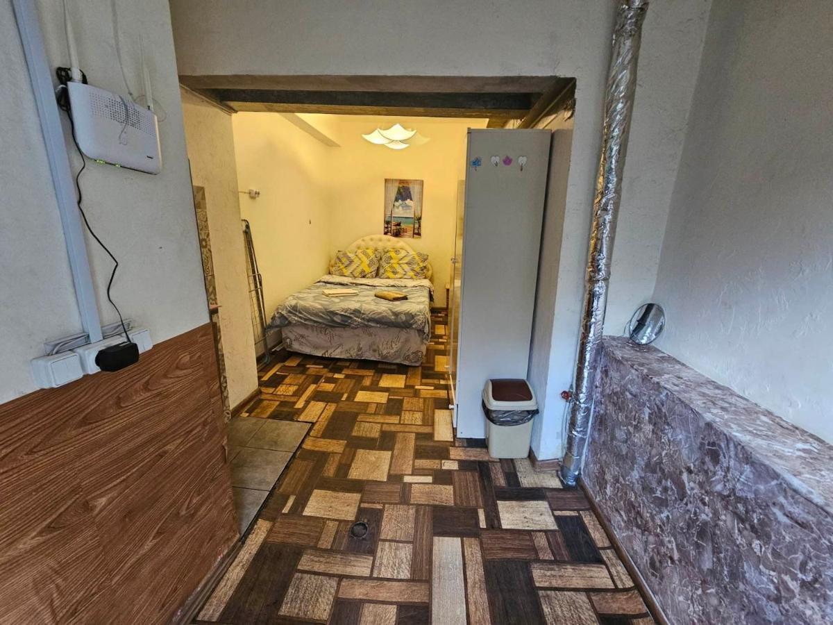 Cozy Studio In Yerevan'S Center Eksteriør billede